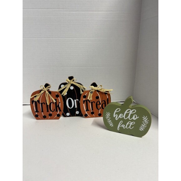 Signs Halloween/fall Lot Pumpkins Super cute!! - Picture 1 of 5